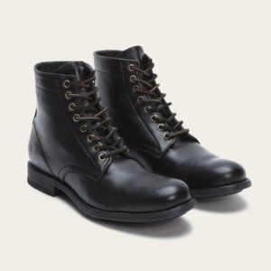 Frye Tyler 7 lace up boots - NEVER WORN